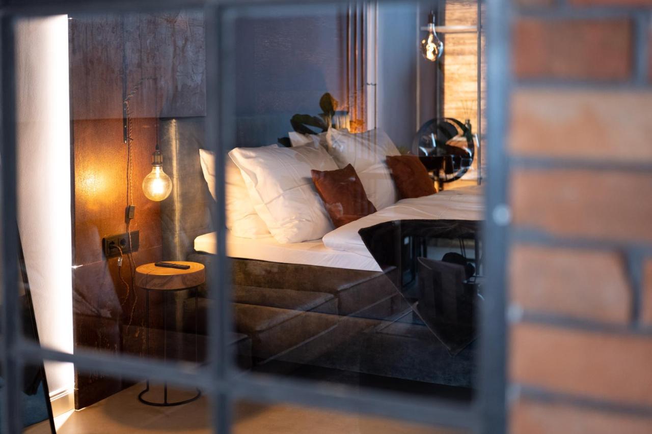 La Bodega - Designer Apartment An Der Alster Hamburgo Exterior foto